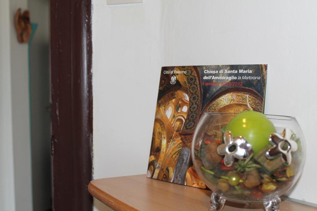 B&B Nica Domus Palermo Zewnętrze zdjęcie